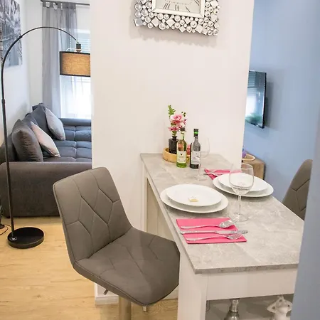 Hannibal - Design Lilie 2, Vw Naehe, Parkplatz, Kueche, Highspeed-wlan, Fitness, Solarium *